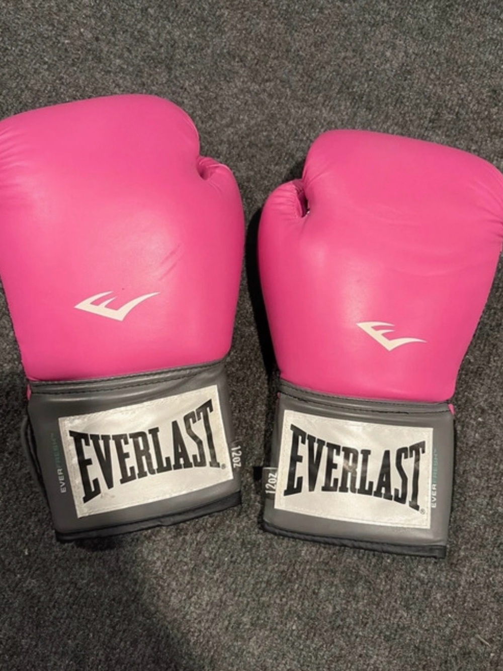 Everlast Pink Boxing Gloves - 12oz